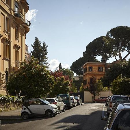 21 Aprile Accommodation Rome Luaran gambar