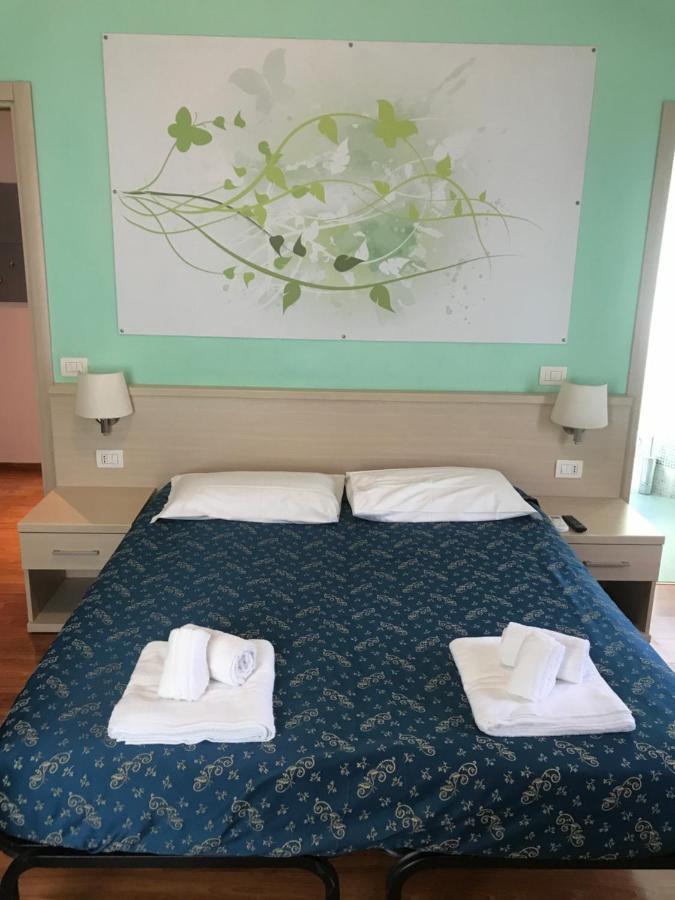 21 Aprile Accommodation Rome Luaran gambar